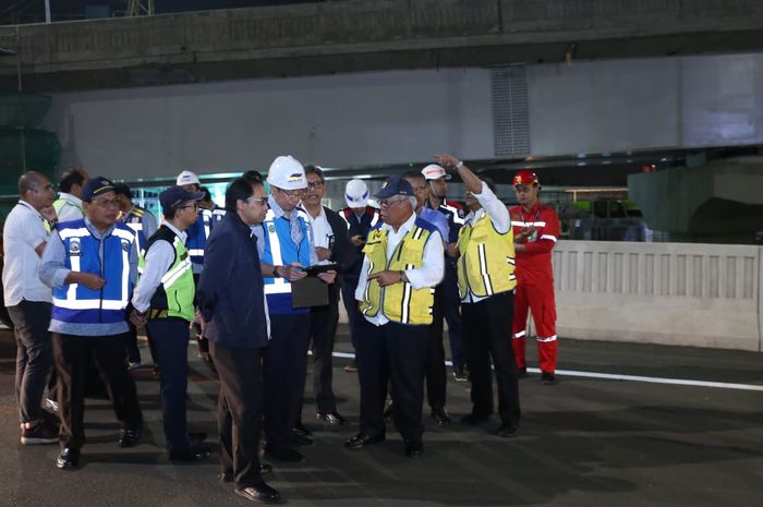 Tol Layang Jakarta-Cikampek Dikerjakan Hanya 7-8 Jam Sehari? Ada Cerita di Balik Ini