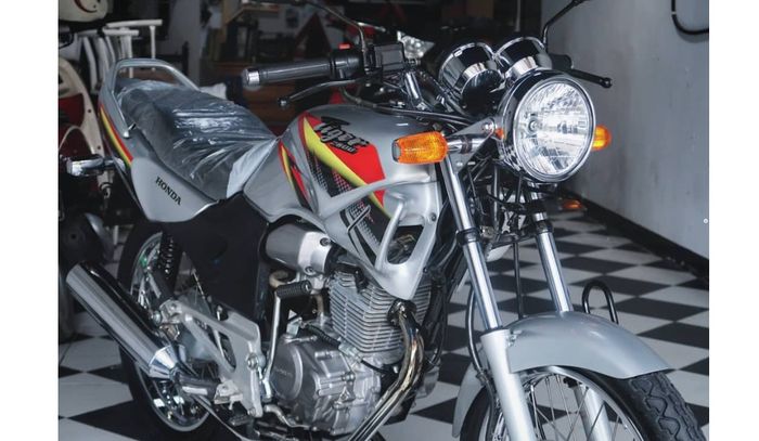 Honda Tiger generasi kedua lansiran 2003