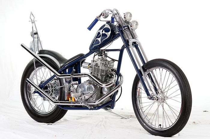 Modifikasi Suzuki Thunder 250 2000 Ala Chopper 1970-an