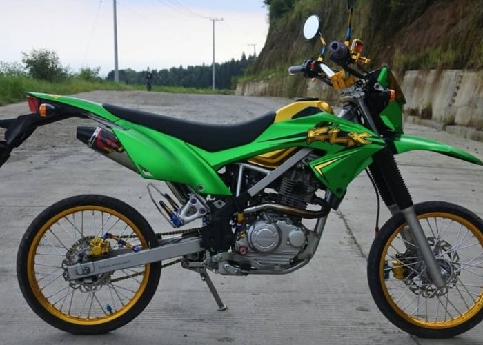 Bikin Gemes Motor Trail Dikasih Ban Cacing Mau Lawan Takdir Gridoto Com