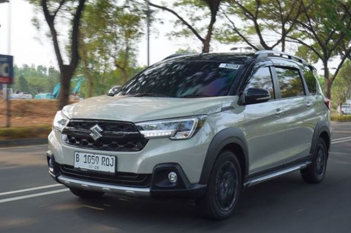 Harga Suzuki XL7 Hybrid tahun 2023 Bekas