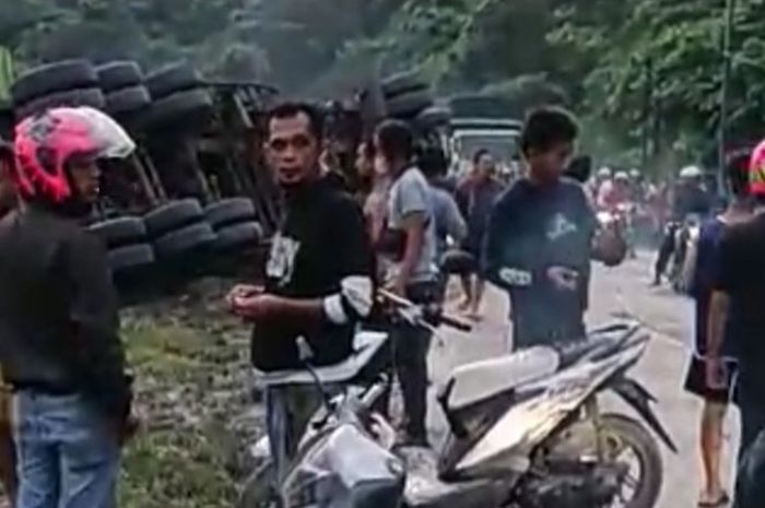 Kecelakaan beruntun di tanjakan PJR, Bandar Lampung