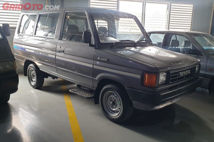 Mobil Bekas Kijang Super