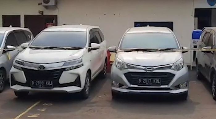 Ilustrasi mobil rental digadikan