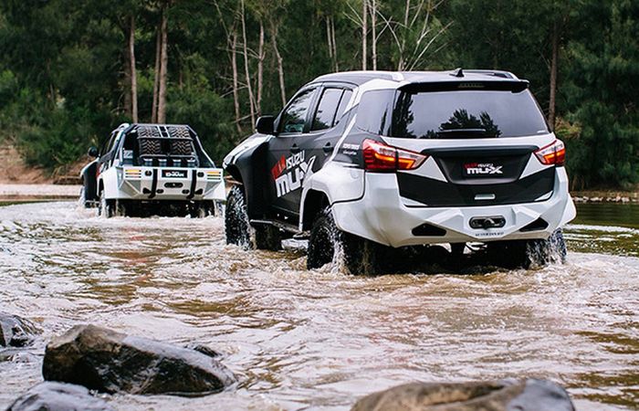 kemampuan hardcore hingga bisa melintasi sungai