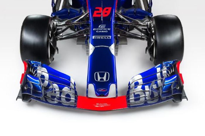 Mobil F1 tim Toro Rosso di musim 2018 memakai mesin Honda
