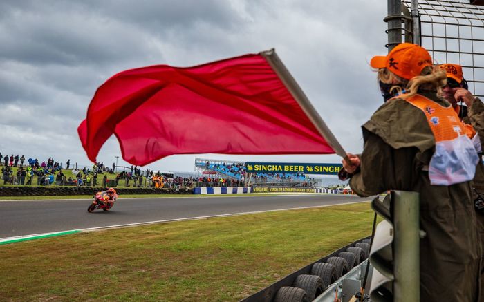 MotoGP ubah aturan soal posisi pembalap saat red flag