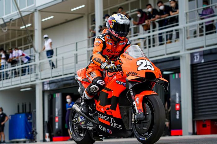Tidak bisa berkonsentrasi, Raul Fernandez harus lebih awal mengakhiri hari ketiga tes MotoGP Indonesia 2022