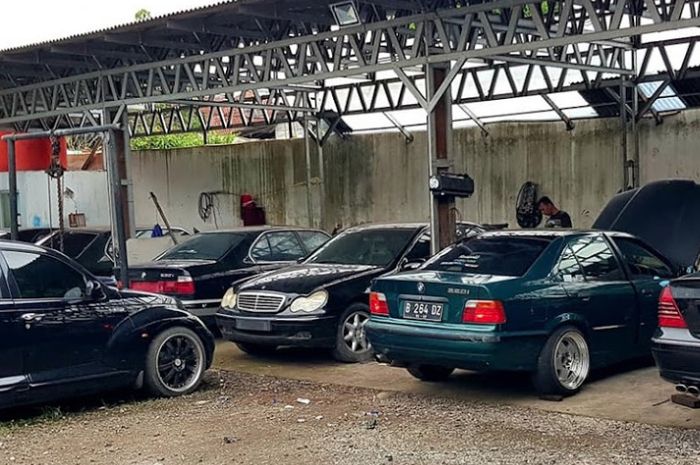 Referensi bengkel spesialis mobil Eropa Biru Auto Servis