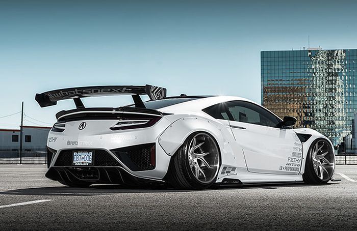 Honda NSX pakai body kit Liberty Walk