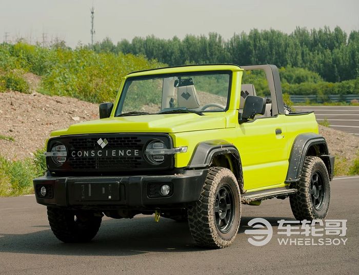 Modifikasi Suzuki Jimny JB74 beratap terbuka ulah tuner asal Cina, YiChe Garage