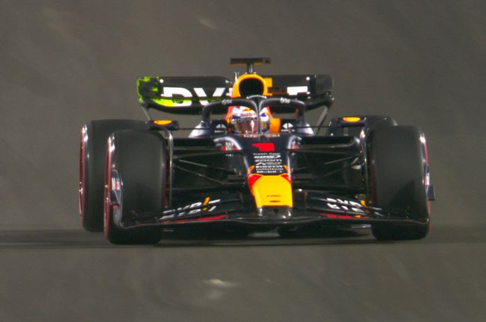 Max Verstappen memimpin sesi latihan bebas F1 Qatar 2023