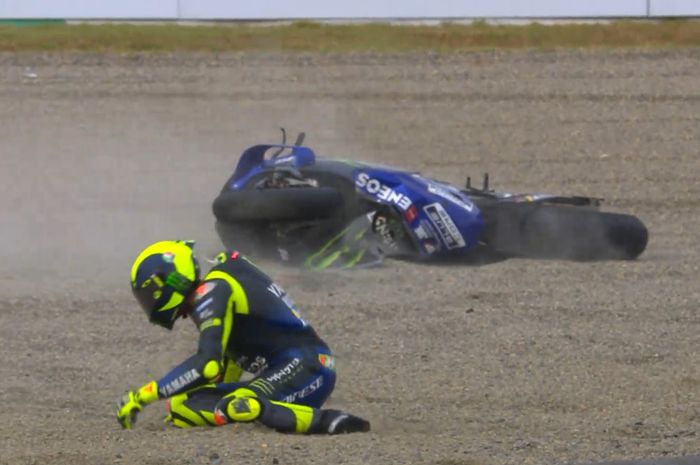 Gagal finis saat balapan MotoGP Jepang tersisa empat lap, Valentino Rossi mengaku dirinya mengalami masalah pengereman