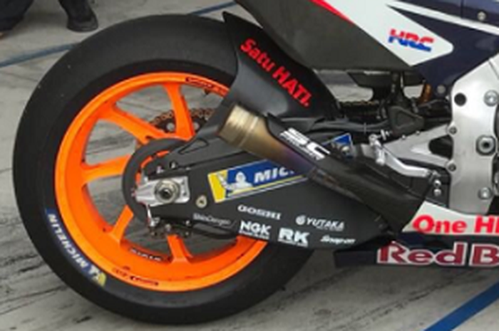 Honda memakai swing arm berbahan karbon di tes pramusim MotoGP 2018, Buriram, Thailand