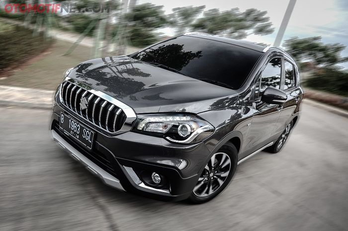 Suzuki Sx4 S Cross Terbaik Di Low Crossover Otomotif Award 2019 Gridoto Com
