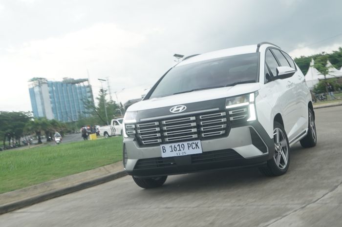 Hyundai Stargazer Cartenz Prime HSS