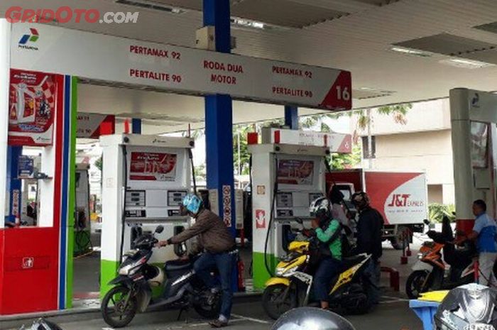 Pertamina naikkan harga Pertalite