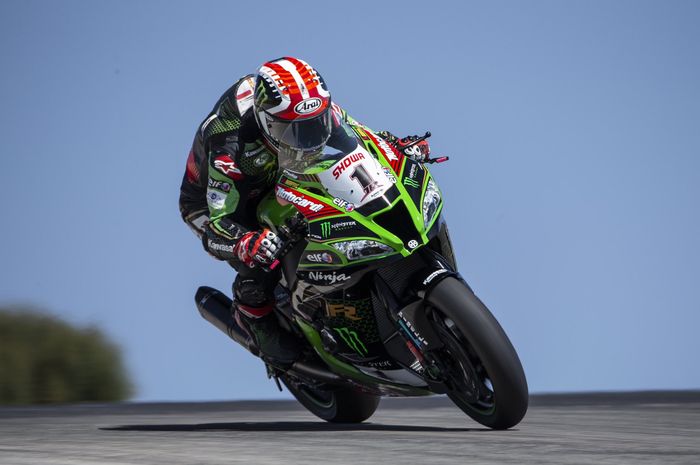 Jonathan Rea menjadi yang terdepan, sementara Loris Baz berhasil mengasapi Scott Redding di Superpole WSBK Aragon 2020