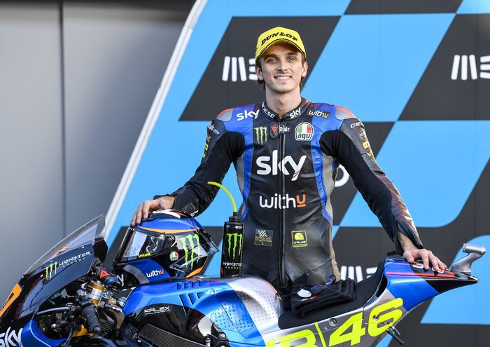 Luca Marini akan tetap membawa warna SKY Racing Team VR46 di MotoGP 2021