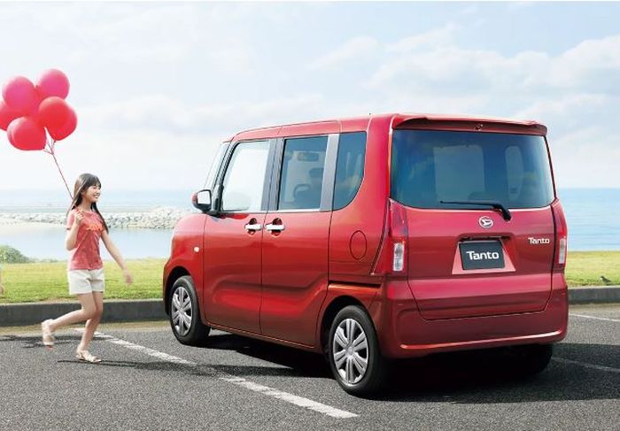 Mobil baru mirip Daihatsu Tanto sudah didaftarkan di Indonesia, harga aslinya cuma Rp 150 jutaan.