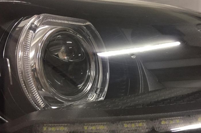 Headlamp Honda Freed custom menggunakan projector laser di SACS Asia Jaya Motor