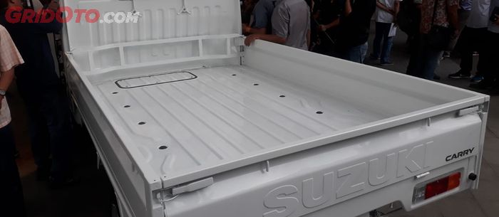 Tampilan bak Suzuki Carry pikap