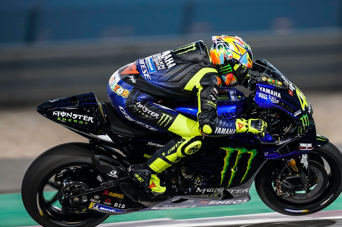 Valentino Rossi bermasalah dengan ban depan 