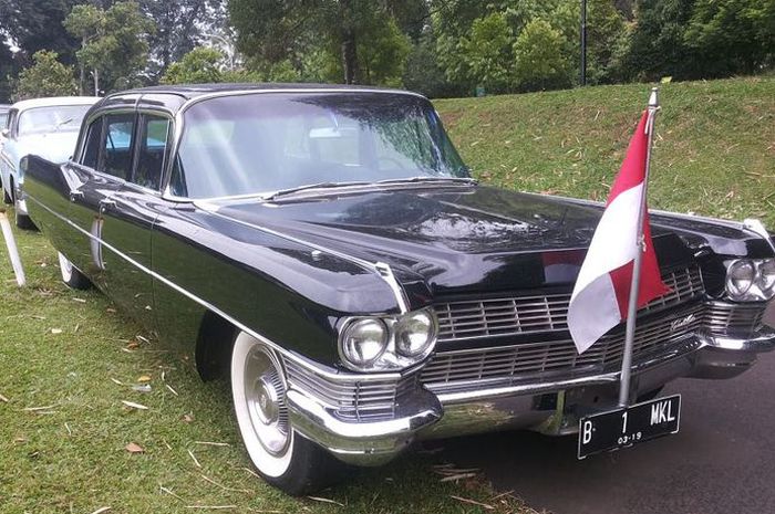 Cadillac Fleetwood 75 Limousine mobil dinas terakhir Presiden Soekarno