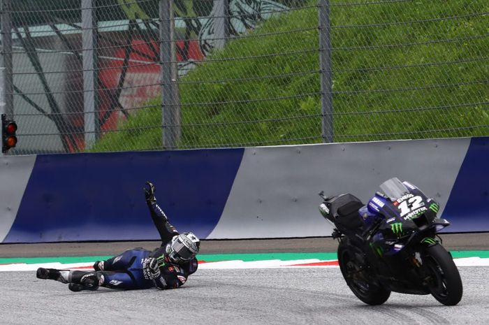 Lompat dari motor di balapan MotoGP Stiria, Maverick Vinales menjelaskan kejadian rem blong yang dialaminya