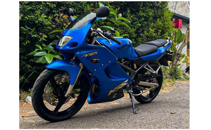 Ninja RR lansiran 2009 merupakan rakitan Indonesia