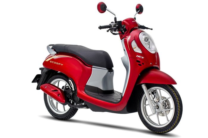 Honda Scoopy di Kamboja pakai velg 14 inci