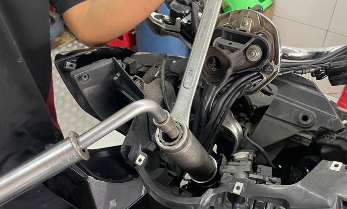 Rahasia agar komstir motor matic awet