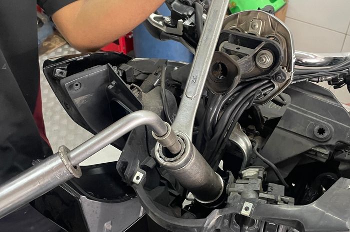 Banyak yang susah ganti komstir Honda PCX 160