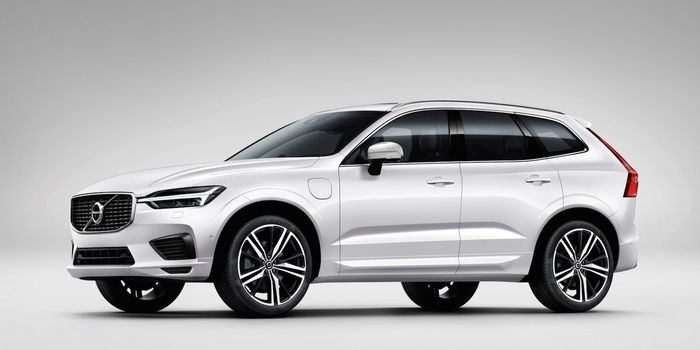 Volvo XC60 versi Polestar