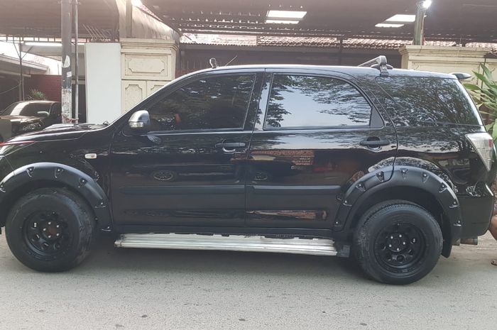 Spesifikasi dan kisaran harga Daihatsu Terios seken tahun 2010.