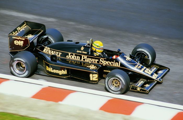 Mobil tim Lotus saat dipakai Ayrton Senna pada 1986