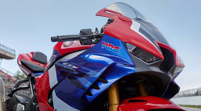 Honda CBR1000RR-R Fireblades