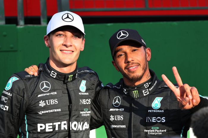 George Russell mengalahkan Lewis Hamilton di balap F1 Sao Paulo 2022