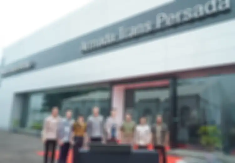 Bidik Sektor Logistik dan Perkebunan, Mercedes-Benz Trucks Perkuat Layanan di Kalbar
