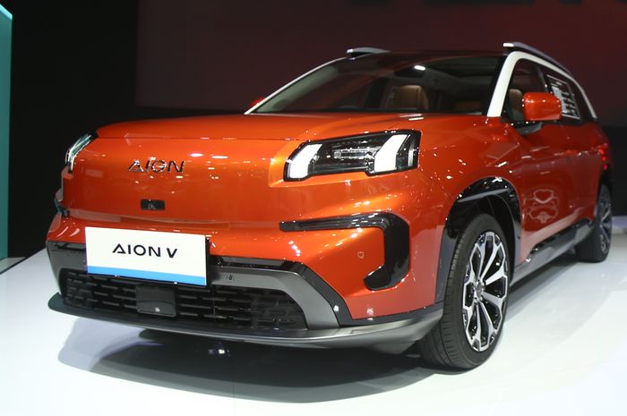 Kisaran harga AION V Luxury tahun 2026.