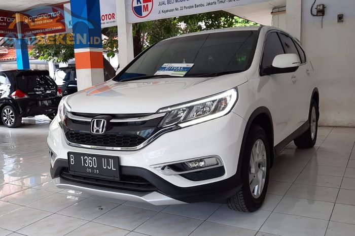 Spesifikasi dan harga Honda CR-V 2.0 tahun 2015 seken.