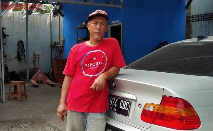 Herman, mekanik Biru Auto Servis