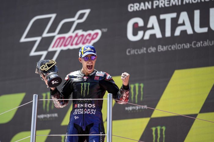 Fabio Quartararo menang di MotoGP Catalunya 2022 yang disponsori Monster Energy, setelah tanda tangan kontrak baru dan Yamaha lanjutkan kerja sama dengan sponsor Monster Energy