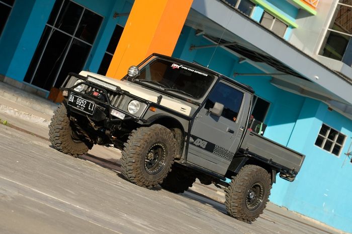 Modifikasi Suzuki jimny SJ410 Long Wheelbase Flatdeck Ala Makassar