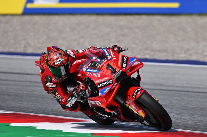 Pecco Bagnaia memimpin sesi practice MotoGP Austria 2024