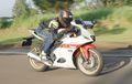 Pemilik XMAX Mau Lawan R15 di Jalan? Cek Dulu Deh Hasil Tes Gridoto
