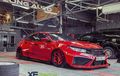 Honda Civic Turbo Aura Serba Merah, Tampang Brutal Tapi Juga Mempesona