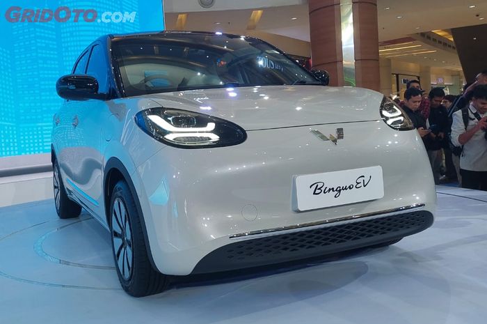 Tampilan depan Wuling Binguo EV.