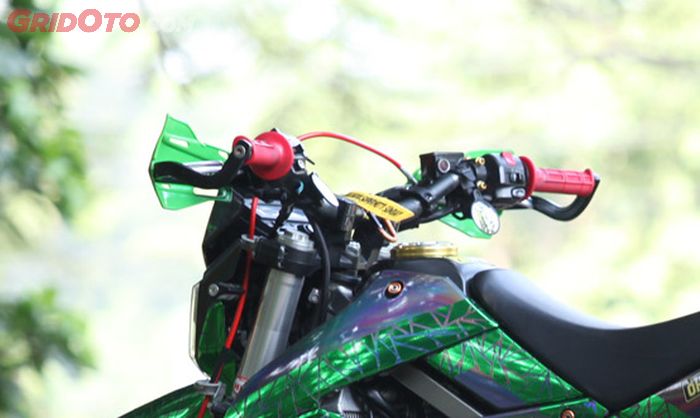 Kawasaki KLX 250 Supermoto Batu Akik CAOS Custom Bike