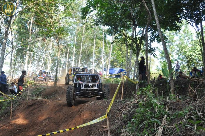 Kelas Tim Kejurnas Adventure Off-Road 